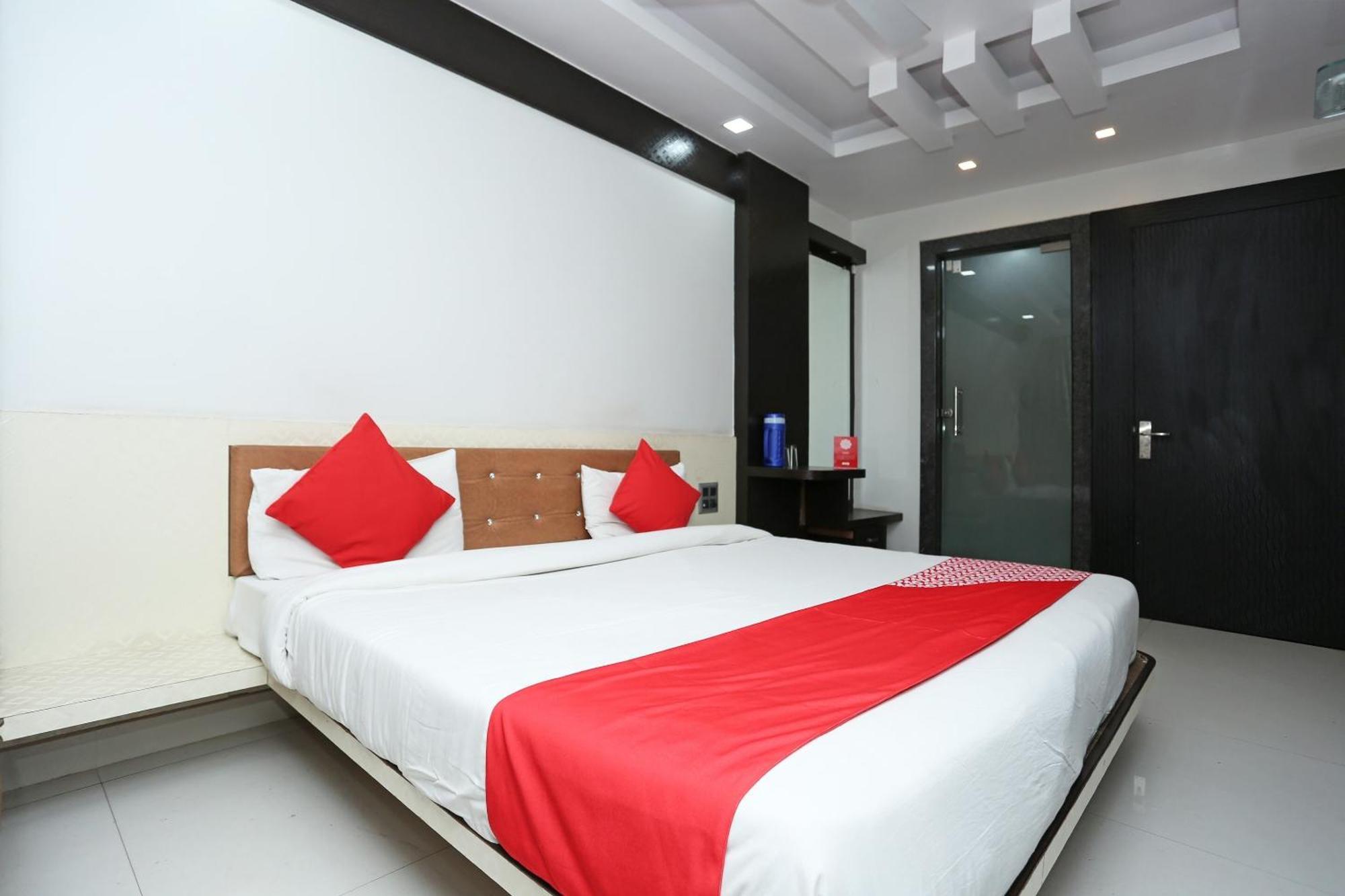 Collection O 3995 Hotel Shree Kishan Palace Bhopal Extérieur photo